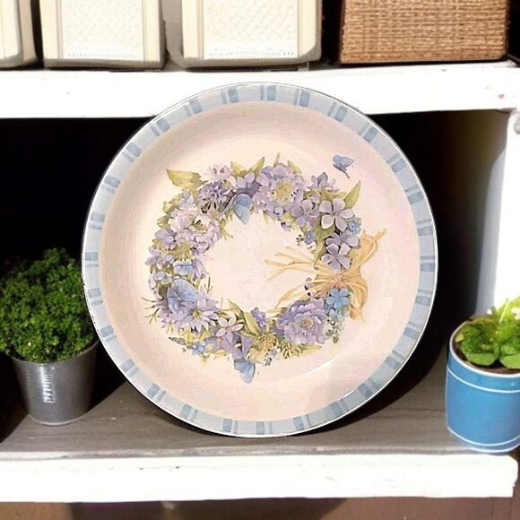 Marjolein Bastin Natures Sketchbook Plate LARGE Hallmark Butterfly Flower Wreath - Picture 1 of 13